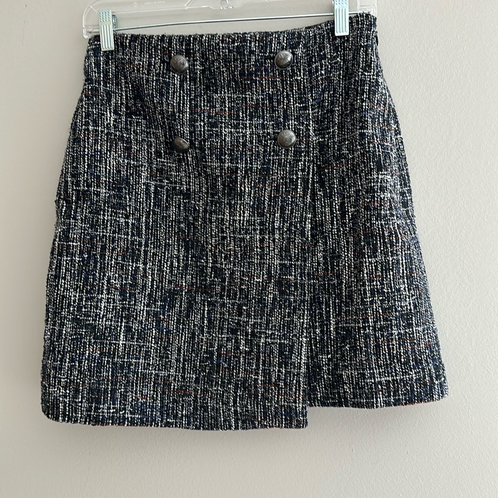 Nwt Loft Button Accent Tweed Wrap Skirt Size 0 Black, White, Cranberry And Blue